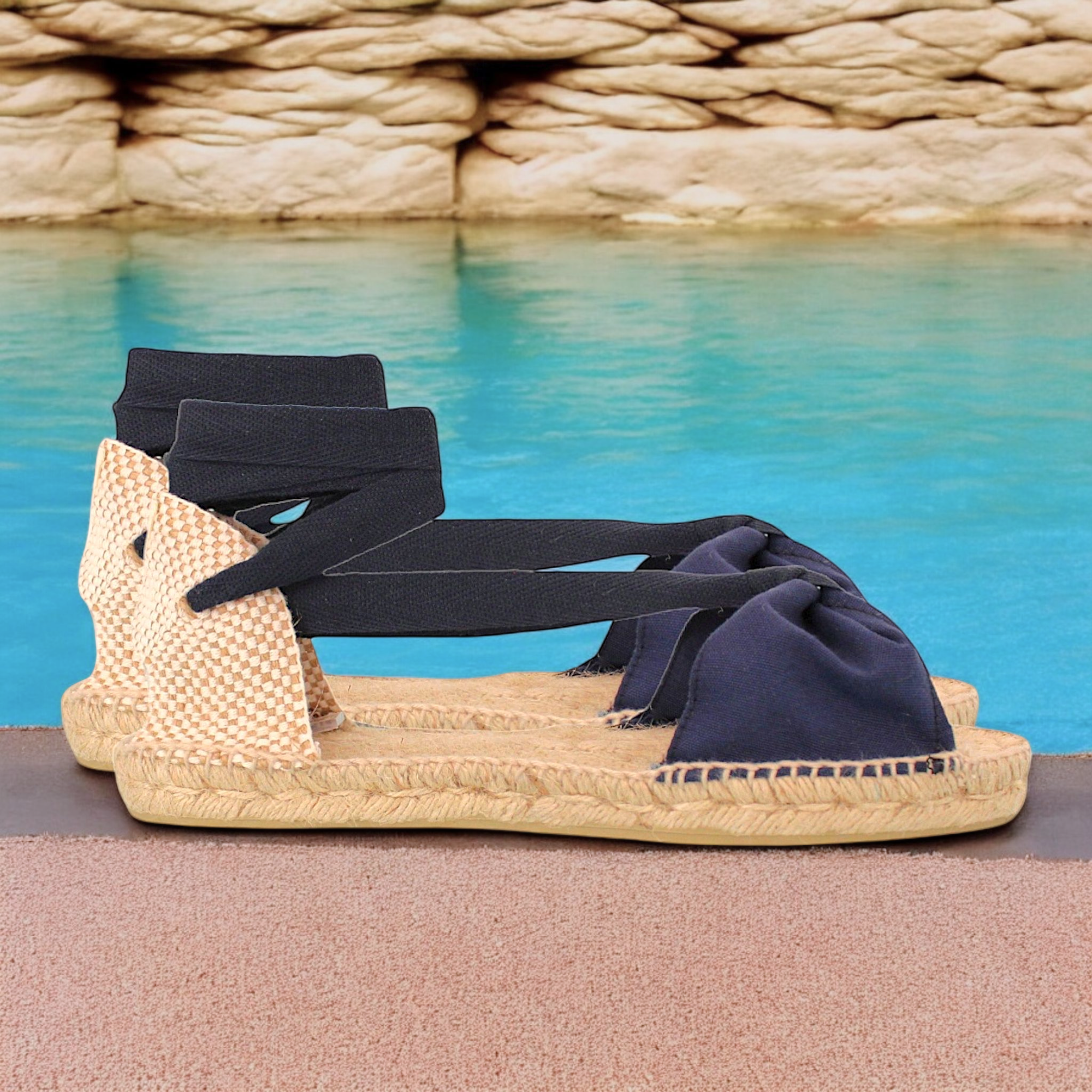 Alpargatas planas mariposa