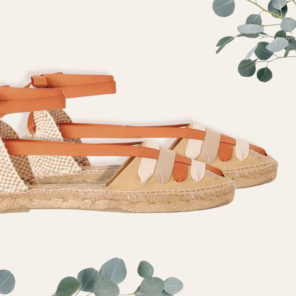 Alpargatas planas con cintas