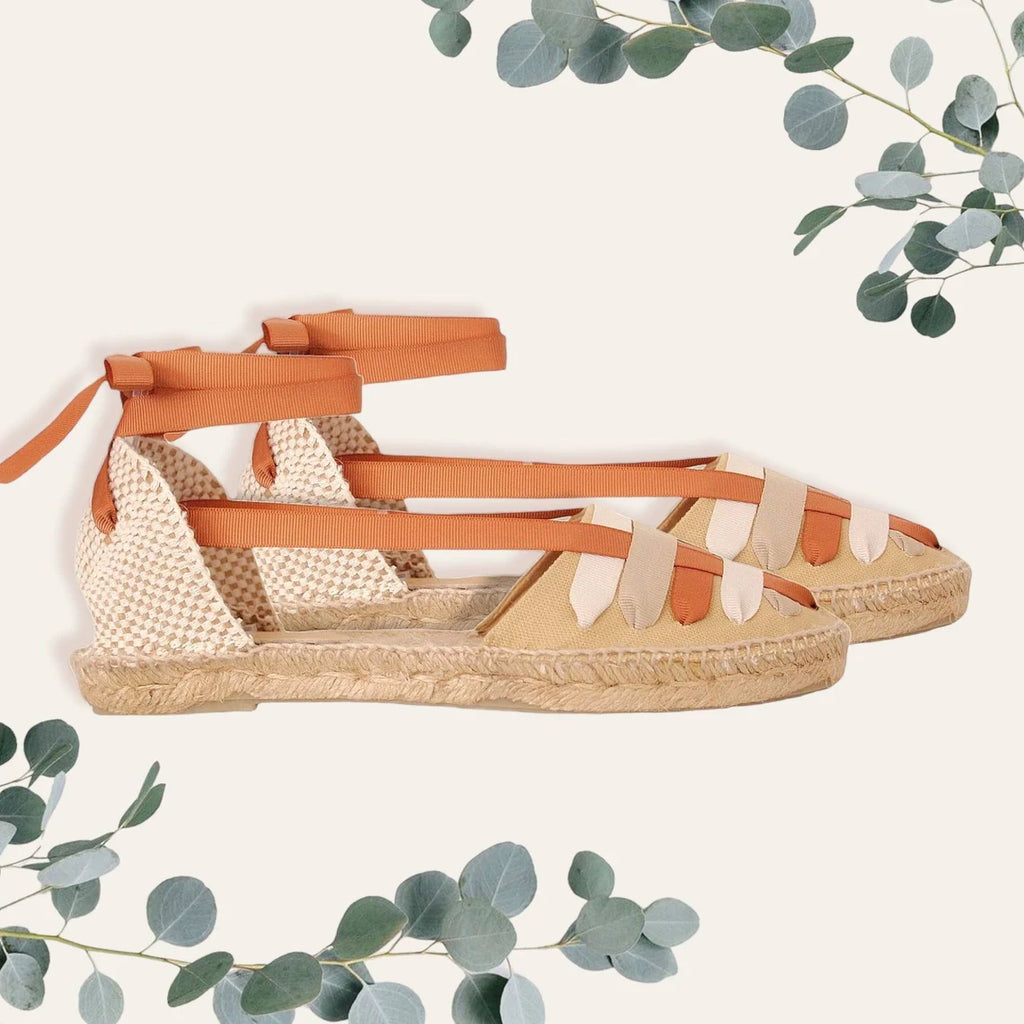 Alpargatas planas con cintas