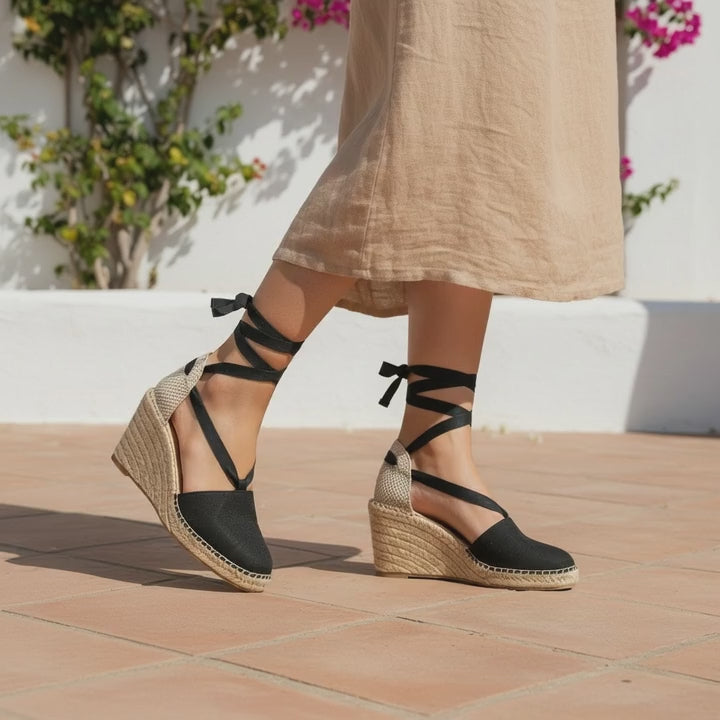 Low black suede wedge