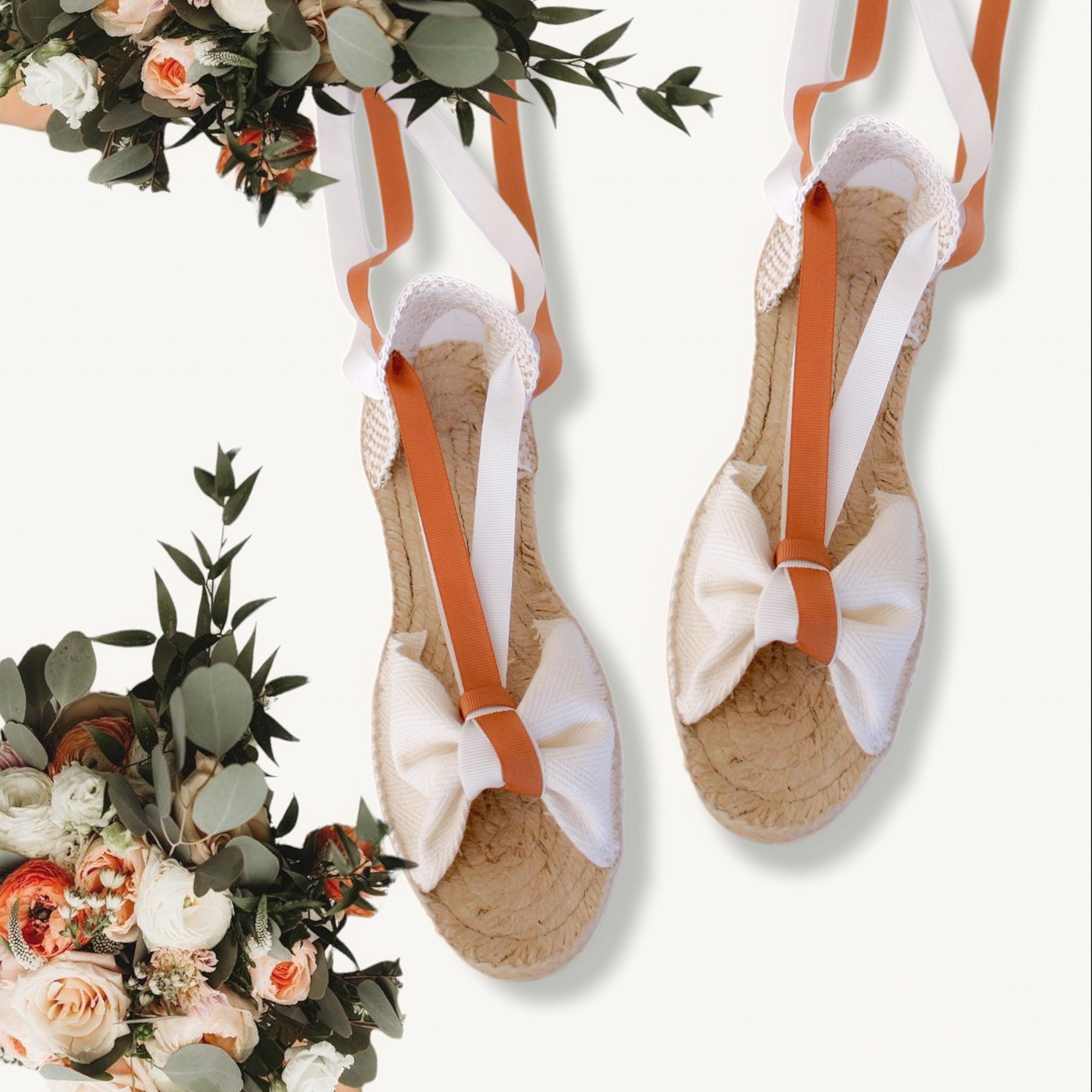 Alpargatas mariposa cintas dobles.