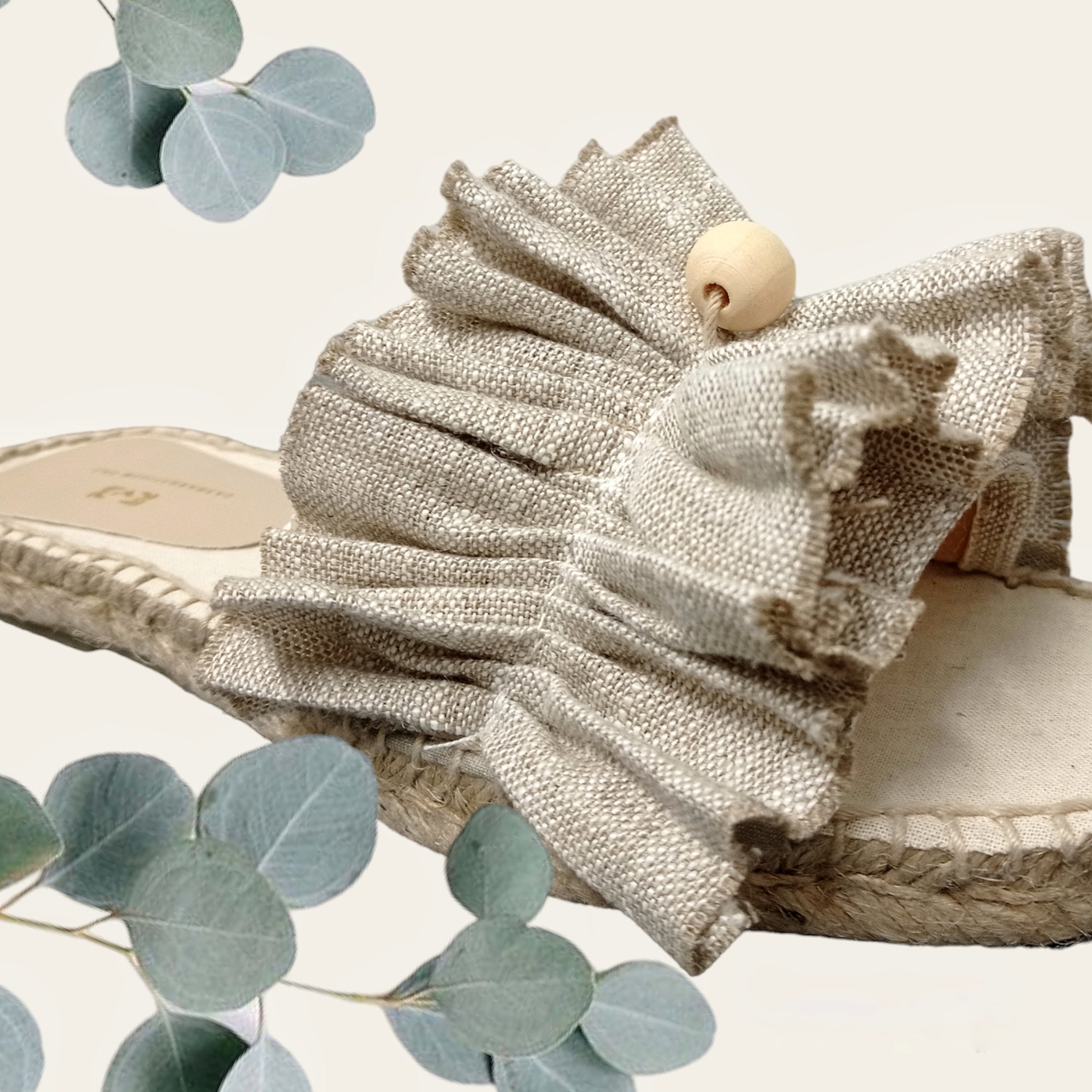 Sandalias planas de lino